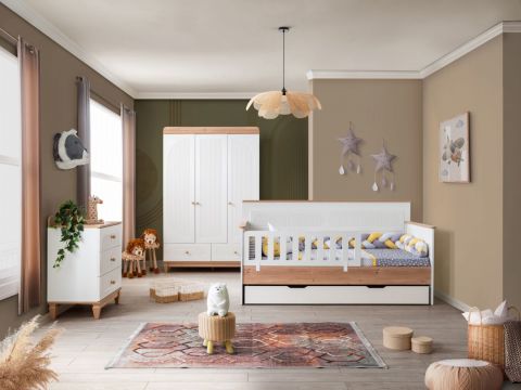 TİFFANY NİCE MONTESSORİ TAKIMI